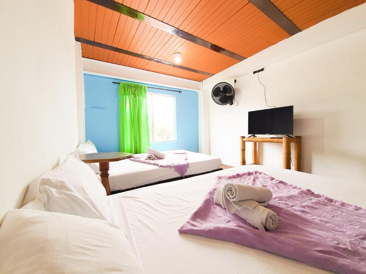 Hostal La Mercedes Street Cali Exteriör bild